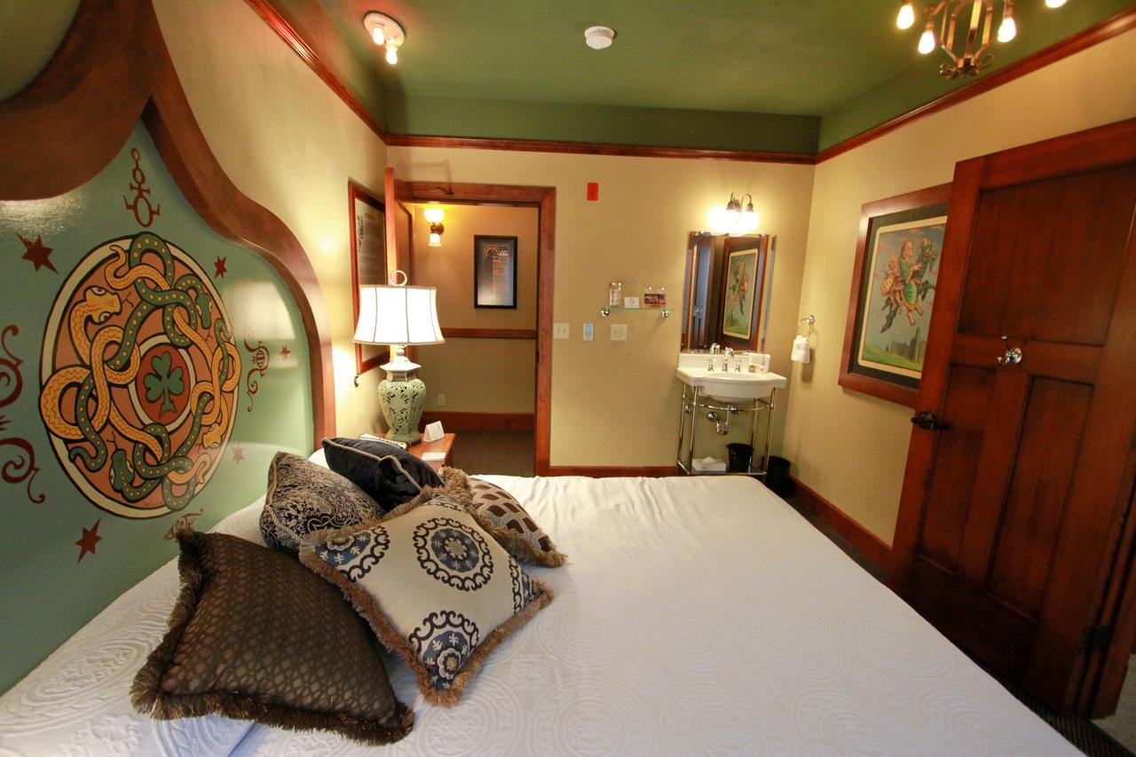 Hotel Mcmenamins Kennedy School Portland Exteriér fotografie