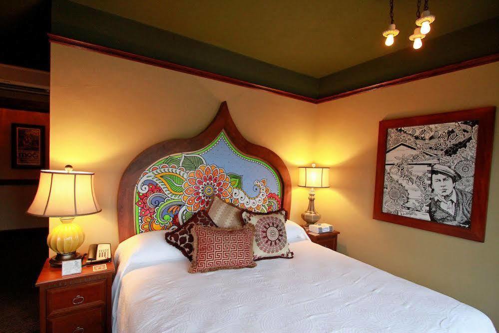 Hotel Mcmenamins Kennedy School Portland Exteriér fotografie